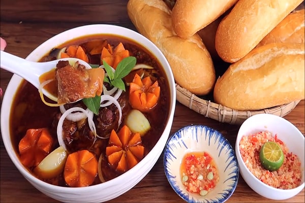 Cách Làm Món Bò kho bánh mì của Oanh Lưu  Cookpad