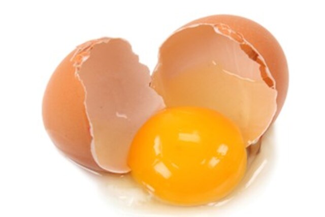 Bạn ăn trứng có bao nhiêu protein thì sẽ có bấy nhiêu lượng protein được hấp thụ vào và biến thành protein cơ thể.