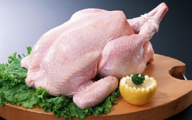Khối lượng calo có trong thịt gà là bao nhiêu?