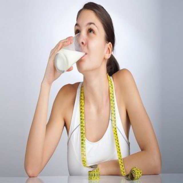 Mách bạn cách uống sữa Ensure nhưng không tăng cân.