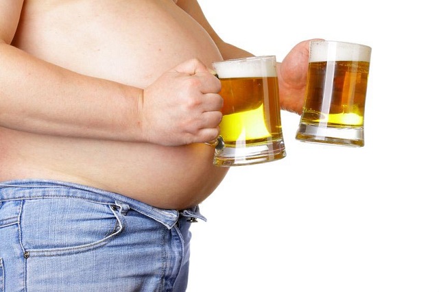 Uống bia có béo bụng không tại sao?