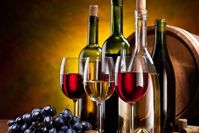 Sử dụng rượu vang giúp giảm cân nhanh chóng