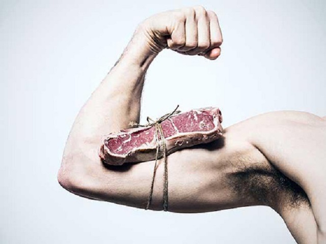 Thịt bò giúp phát triển cơ bắp