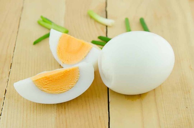 Trứng luộc chứa rất nhiều dưỡng chất